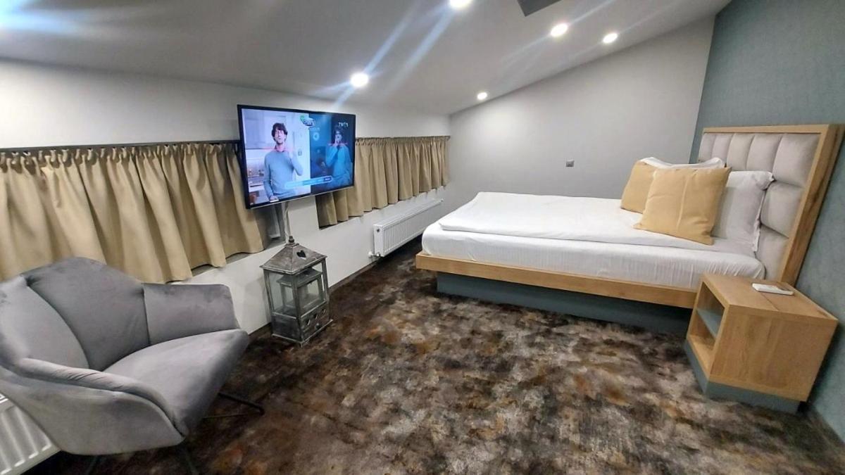 Hotel Stefani سيبيو المظهر الخارجي الصورة