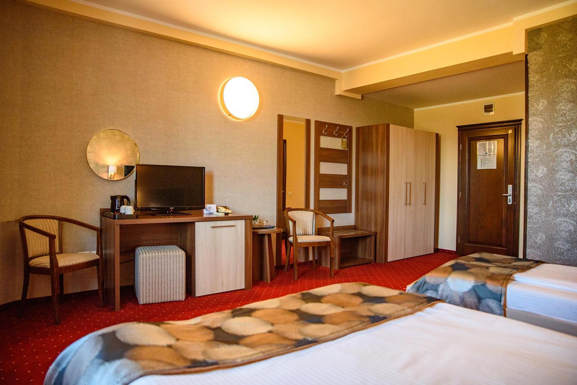 Hotel Stefani سيبيو المظهر الخارجي الصورة